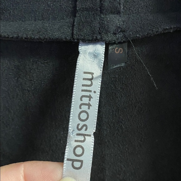 Fringe vest - Picture 2 of 5